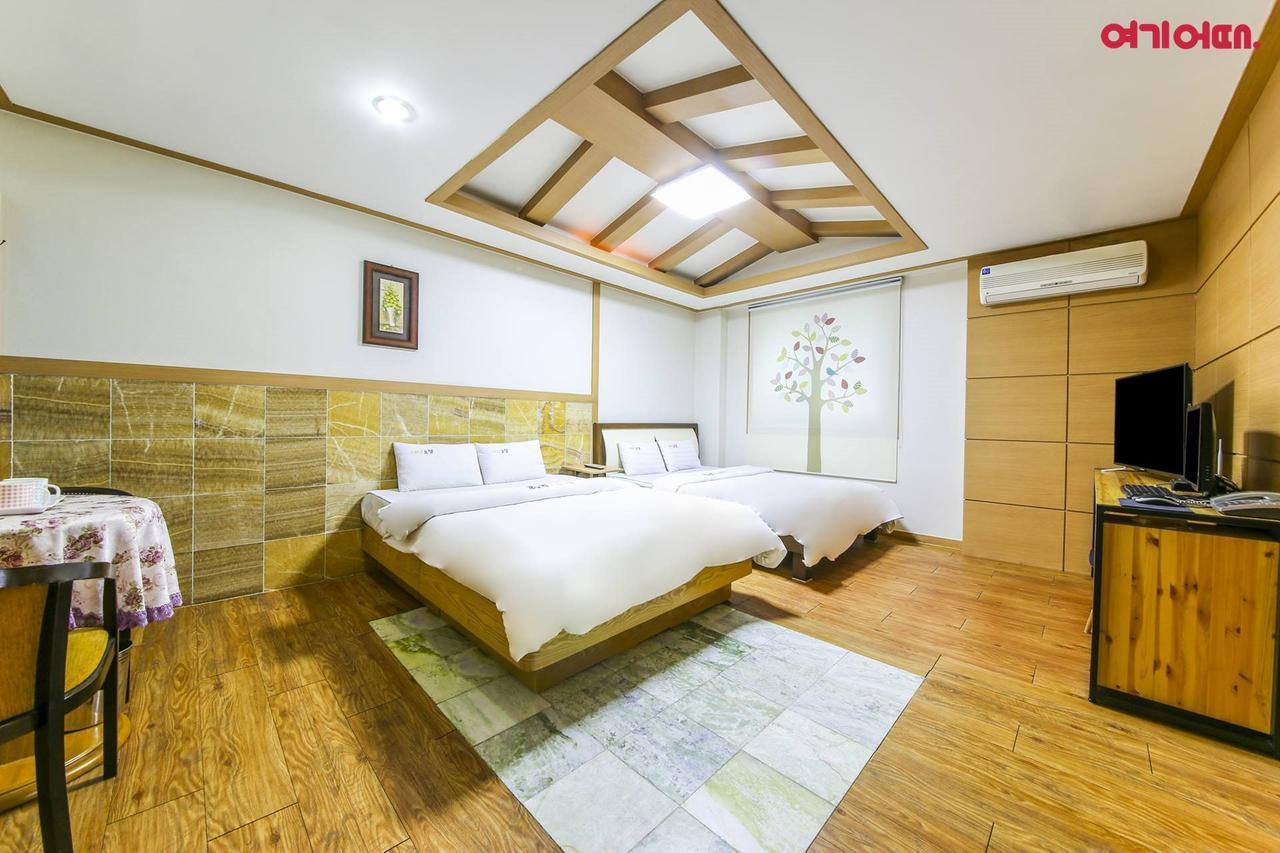 Theme Motel Mokpo Extérieur photo