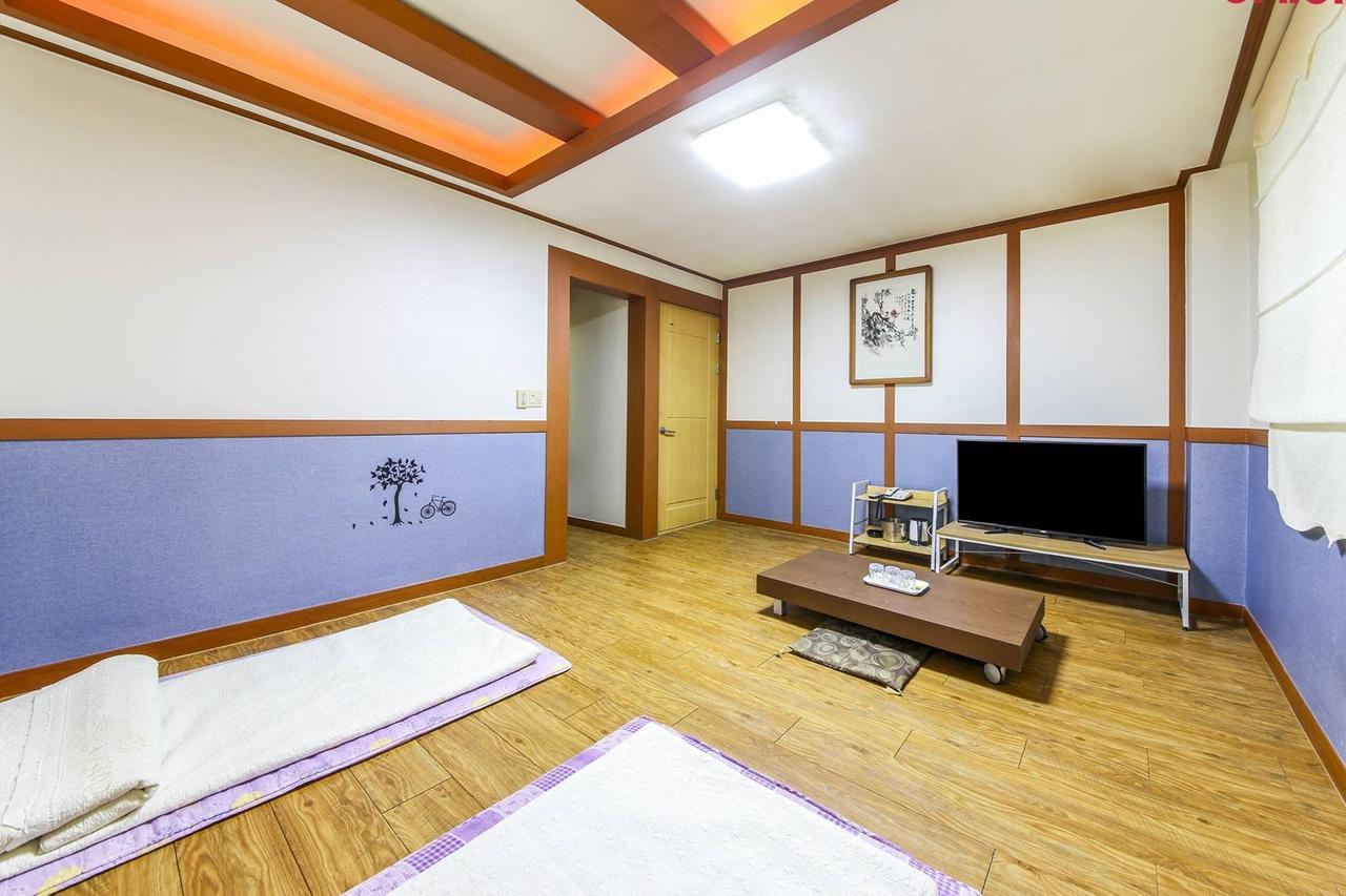 Theme Motel Mokpo Extérieur photo
