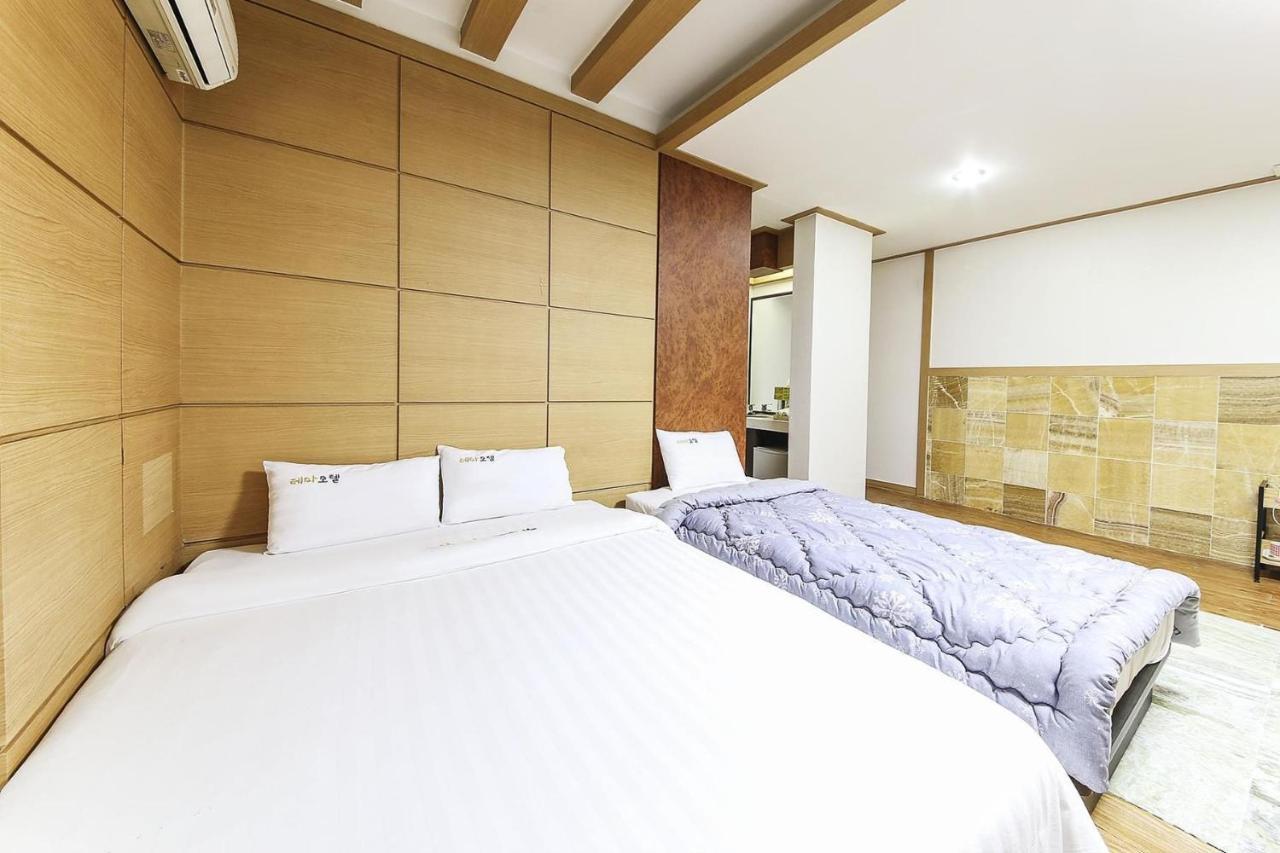 Theme Motel Mokpo Extérieur photo